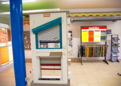 Rollladen für schräge Fenster